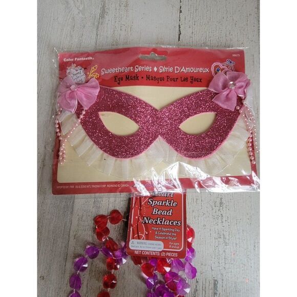 Valentine's glitter pink heart mask masquerade heart necklace props decor - Picture 4 of 8